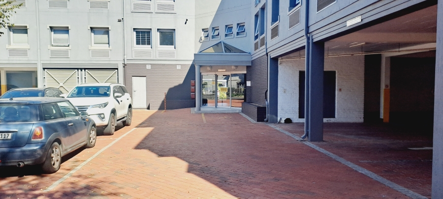 To Let commercial Property for Rent in Rosenpark Western Cape